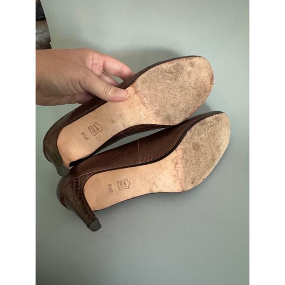 Talbots Womens Brown Round Toe Slip On Stiletto Pump Heels Size 9.5 B Metallic - Picture 7 of 8